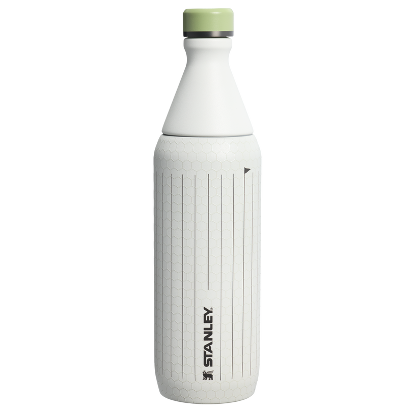 The Stanley 1913 x Nelly Korda All Day Slim Bottle - Daily Carry